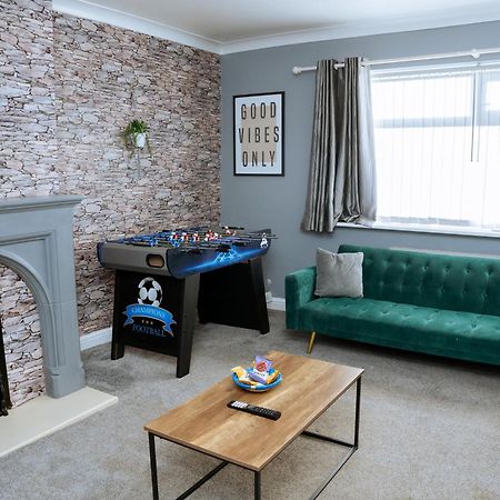 Modern 3Bed Home With Hot Tub 利兹 外观 照片